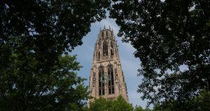 China respalda la postura de Yale sobre estudiantes extranjeros