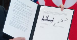La firma Trump-Kim que levanta esperanzas y sospechas