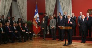 Las reacciones al cambio de gabinete del Presidente Piñera