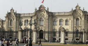 Perú prepara un plan de infraestructura para apuntalar la economía