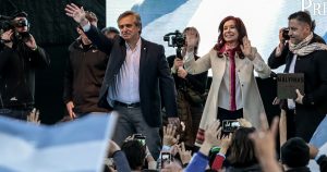 Fernández promete cambiar el acuerdo de Argentina con el FMI si gana