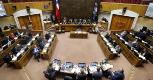 Senadores preparan detalles del cónclave opositor en medio de la crisis del PS