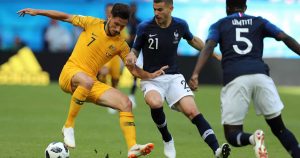 Francia se impone por 2 a 1 en un reñido partido contra Australia