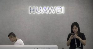 EE.UU. dice que Huawei sigue en la lista negra, pero dará licencias