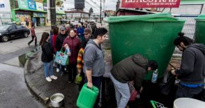 ¿Martes o miércoles? El discordante plazo para el retorno del agua en Osorno