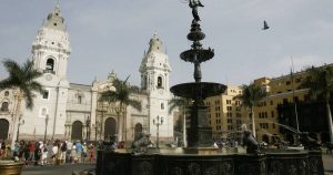Perú se une al club de recortes de tasas ante una perspectiva sombría