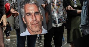 La muerte de Epstein desata una lucha por su misteriosa herencia
