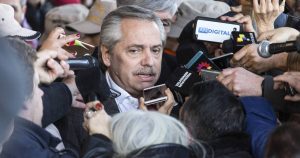 Alberto Fernández dice que no quiere incumplir el pago de deuda
