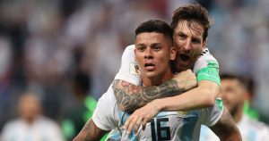 Argentina consigue su clasificación a octavos en la agonía