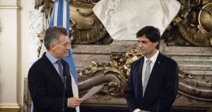 Sorpresivo plan de deuda de Macri silencia a oposición