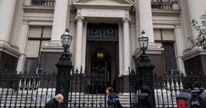 Argentina toma medidas para evitar la evasión de controles