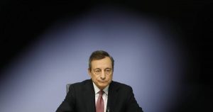 Draghi se enfrenta a una revuelta sin precedentes en el Banco Central Europeo