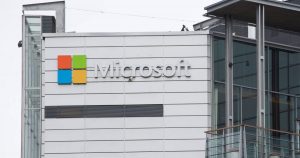 Microsoft asegura que Irán intentó piratear la campaña presidencial de EE.UU