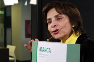 [VIDEO] Entrevista con Paula Daza: Política Nacional de Medicamentos