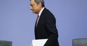 Draghi define la política monetaria para los próximos tres años