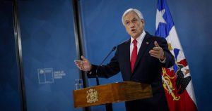 Los anuncios de Piñera para descomprimir la crisis: qué son y qué significan