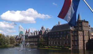 Holanda: difícil escenario para evitar recortes en el pago de jubilaciones