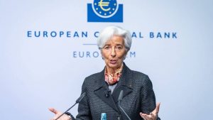Lagarde dice que el Central Europeo será “firme” respecto a la inflación