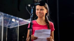 Activistas de Greta Thunberg presionan por más en la COP25 Madrid