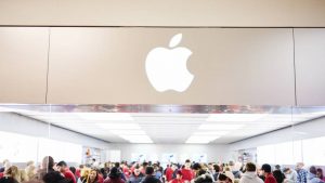 Apple es egoísta con la tecnología de pagos y Europa se cansa