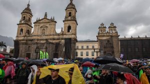 Las diferencias entre las protestas colombianas y las chilenas