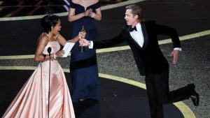 Los Oscar atraen su audiencia más baja en la historia