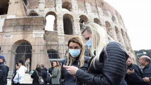 El riesgo económico del coronavirus hace temblar a Francia e Italia