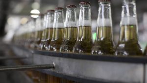 Tiendas Oxxo se quedan sin cerveza en México
