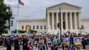 La Corte Suprema de EE. UU. dictamina la protección laboral a los trabajadores LGBT