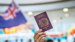 El nuevo choque diplomático entre Beijing y Londres: los pasaportes británicos