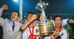 Las otras 12 ocasiones en las que Santiago recibió una final de Libertadores
