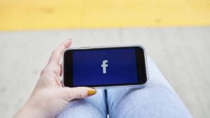 La pandemia le permite a Facebook superar sus expectativas de ingresos