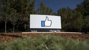 Facebook crea F2 para entrar al mercado de pagos online