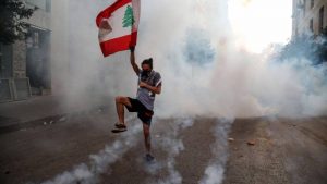 Qué está detrás del desastre político libanés revelado por la explosión en Beirut