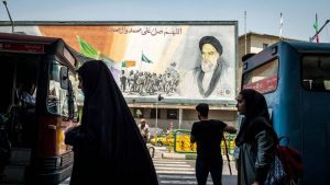 Cómo Irán se transformó en un actor unificador... para sus rivales