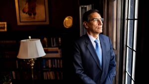Martín Vizcarra en la senda de otros: ya enfrenta segundo juicio político