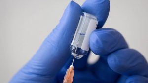 La ciencia supera las expectativas: la vacuna llega en 300 días
