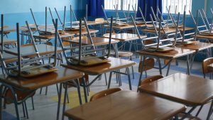Educación escolar: Chile está lejos de la media OCDE en matemáticas y ciencia