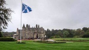 Golpeado por el Brexit: el campo de golf de Trump en Escocia registra millonarias pérdidas