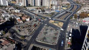 Más de dos millones de chilenos viven en entornos urbanos críticos