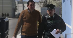 Polémica por cambio de tribunal en acusaciones a excanciller del Arzobispado