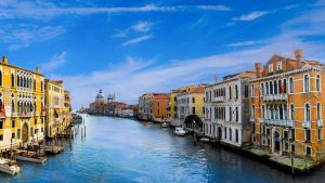 El Radar de Plaza Pauta: Venecia cobrará tarifa de ingreso a los turistas
