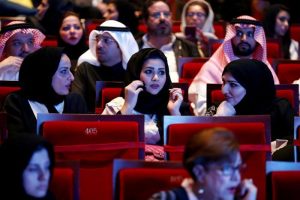 Arabia Saudita levanta su prohibición a los cines