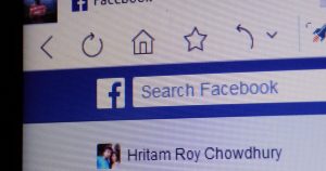 Acusan a Facebook de engañar a anunciantes con métricas abultadas de usuarios