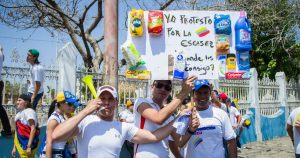 Planta de Colgate cierra en Venezuela por falta de cartón