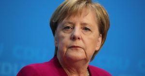 Decisión de Merkel subraya características de su personalidad