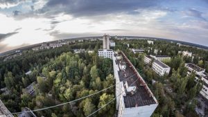 Ucrania desconecta la red eléctrica de Chernóbil