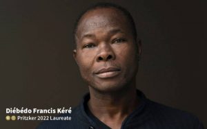 Cómo piensa y cómo crea Francis Kéré, el ganador del Pritzker 2022