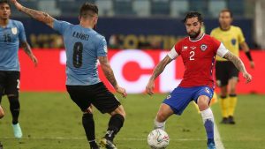 Chile busca la victoria ante Uruguay y sueña con el repechaje