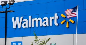 Walmart deja atrás a Amazon en ventas de comestibles en línea
